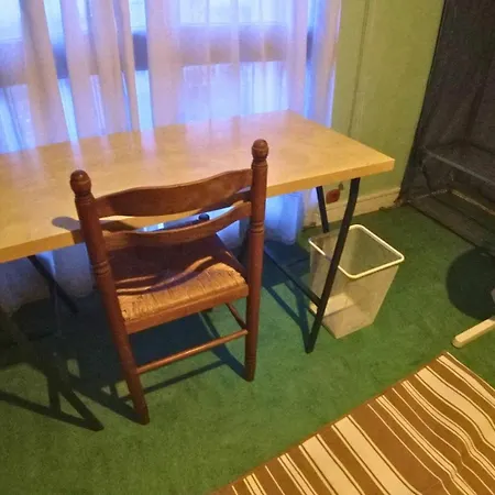 A 11km De Paris Dans De 100m Carres - Vue Imprenable Homestay *